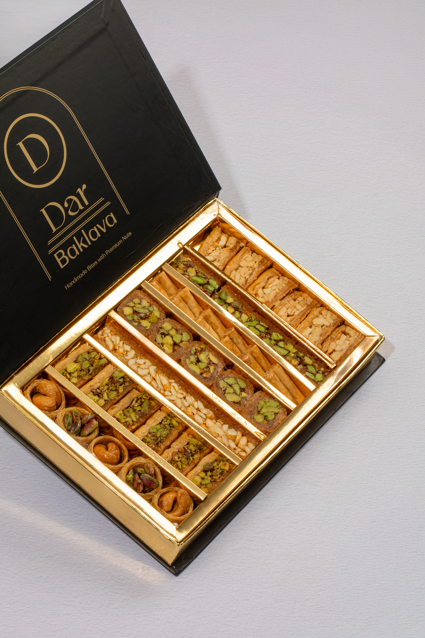 Nutlava® Mix Baklava | 40 pieces